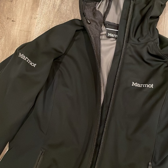 Marmot Windbreaker - Picture 3 of 7